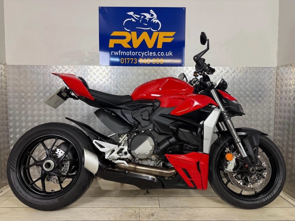 2022 DUCATI STREETFIGHTER V2 for sale