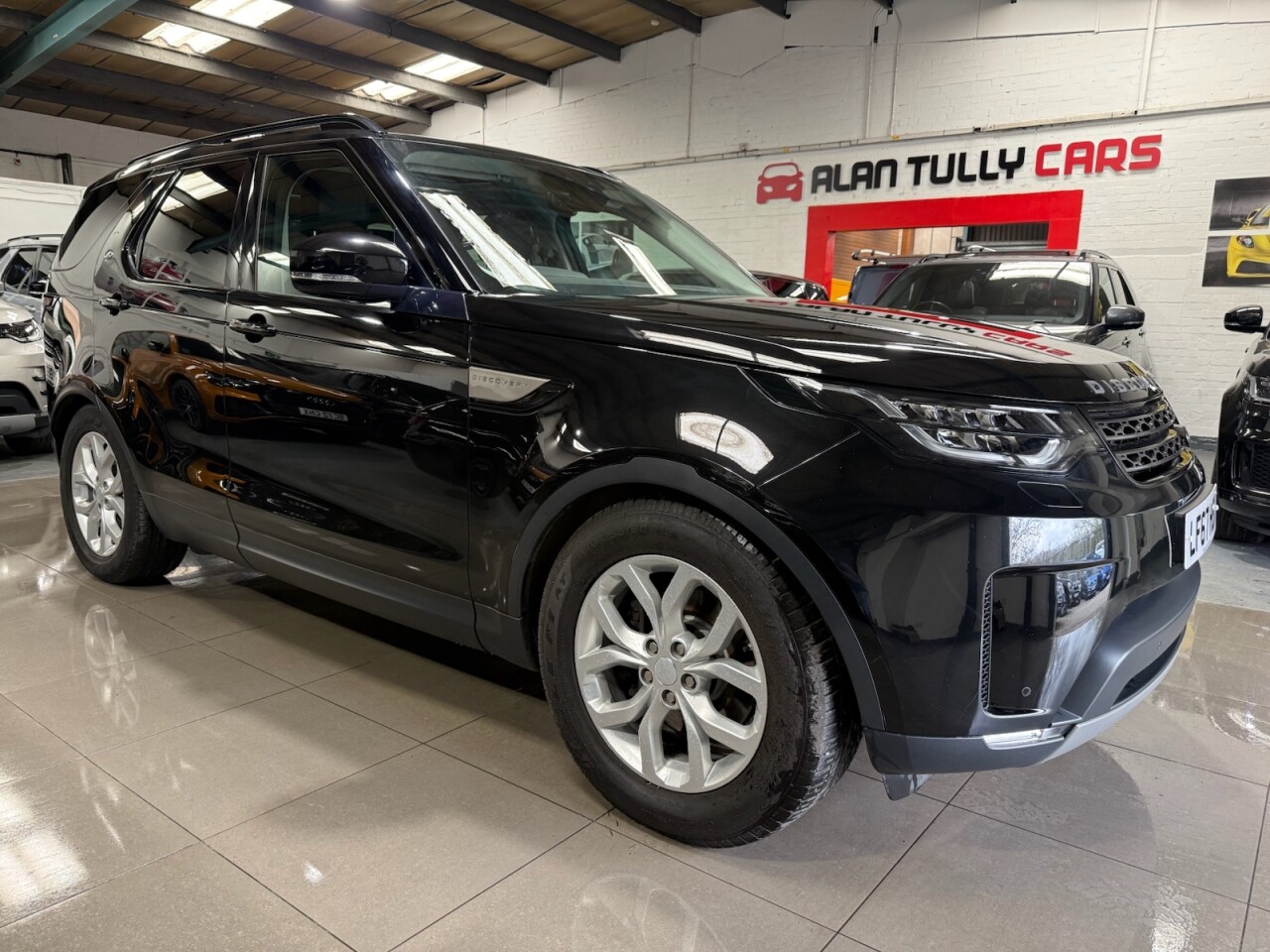 2017 LAND ROVER DISCOVERY for sale