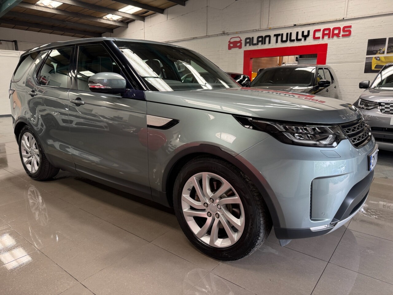 2017 LAND ROVER DISCOVERY for sale