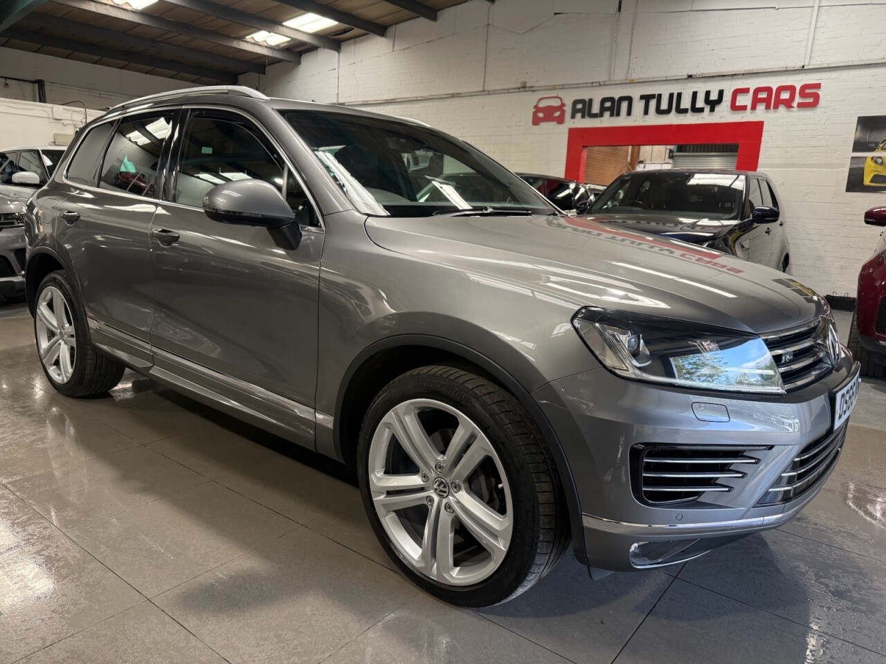 2016 VOLKSWAGEN TOUAREG for sale