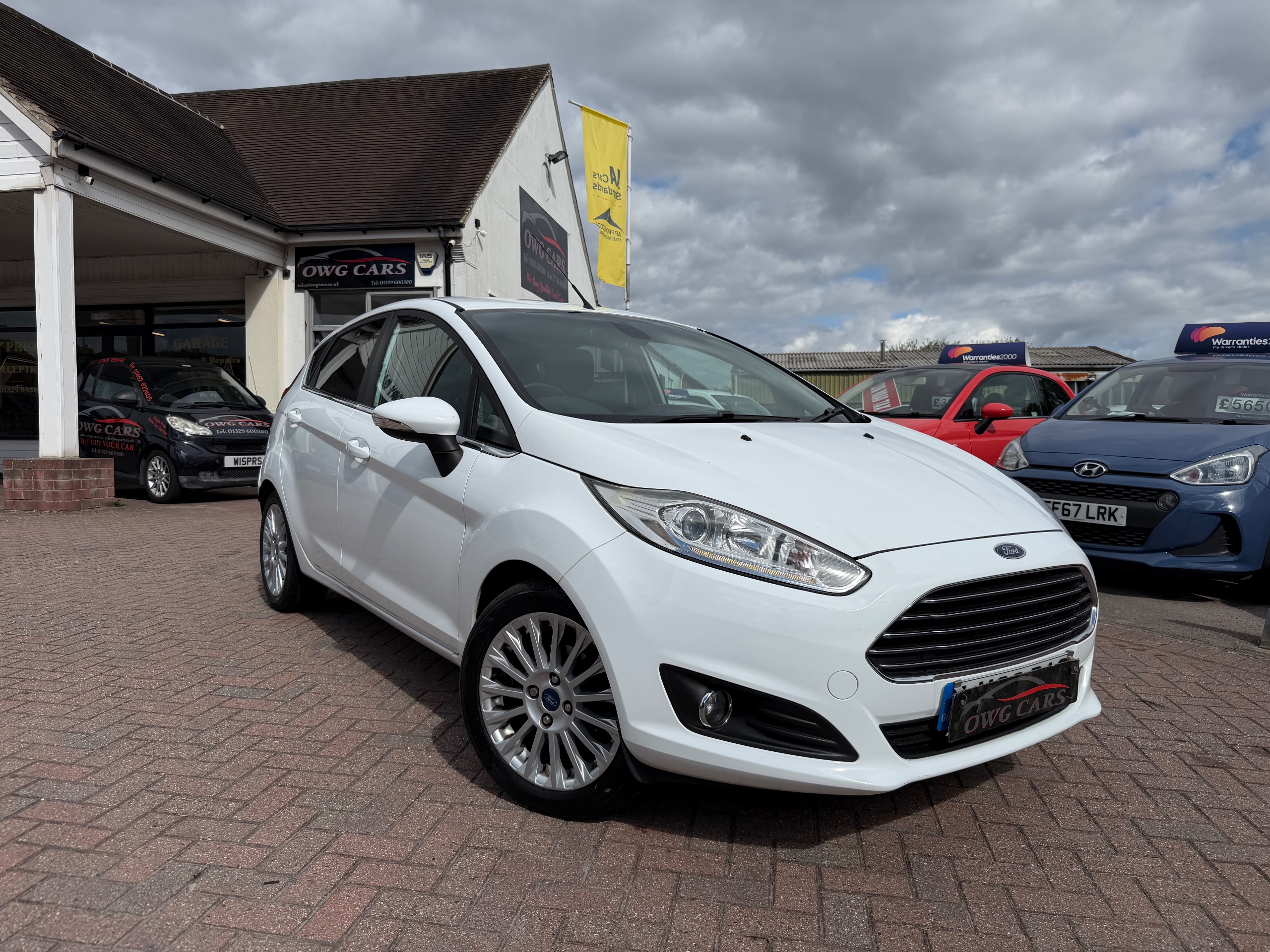 2013 FORD FIESTA for sale