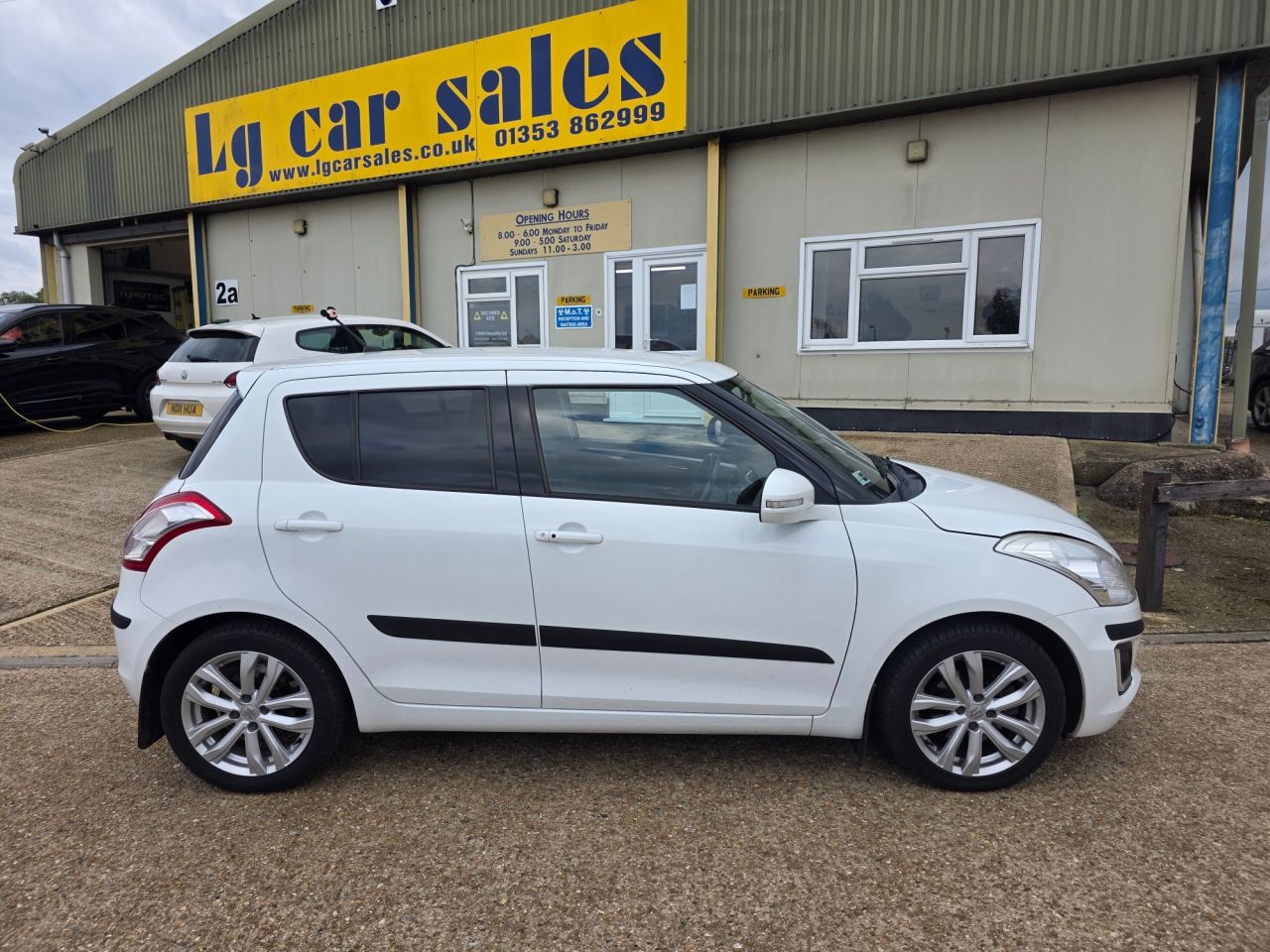 2014 SUZUKI SWIFT for sale