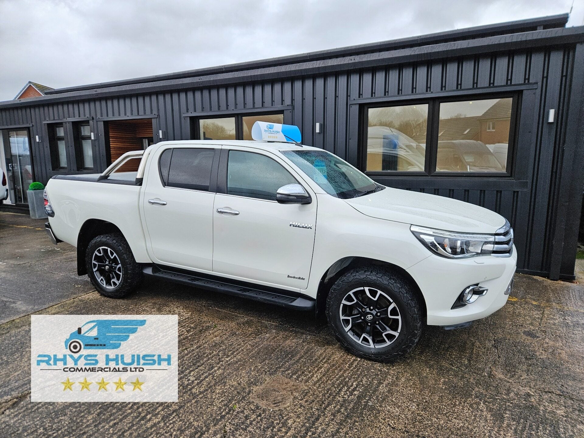 2019 TOYOTA HILUX for sale