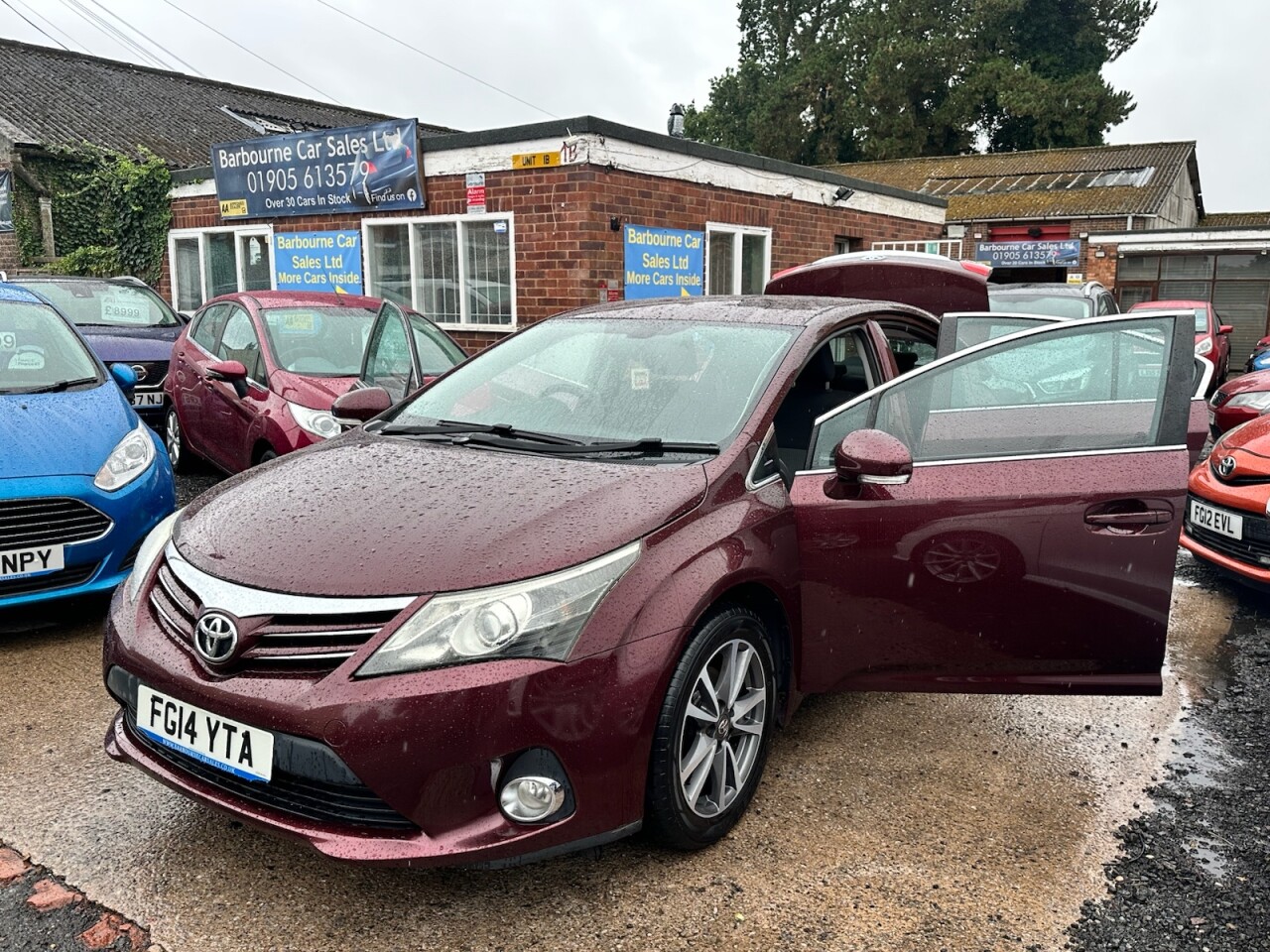 2014 TOYOTA AVENSIS for sale