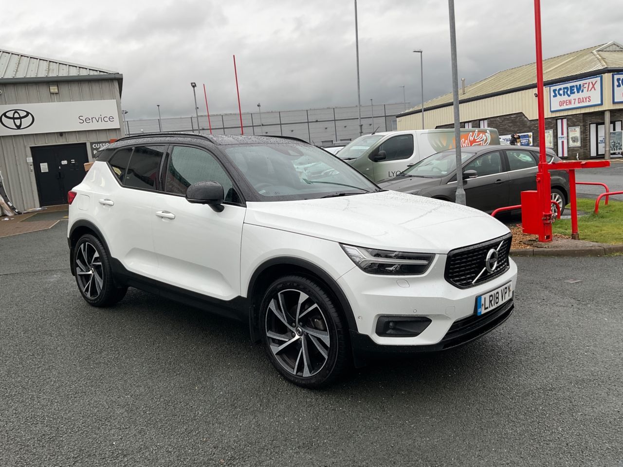 2018 VOLVO XC40 for sale