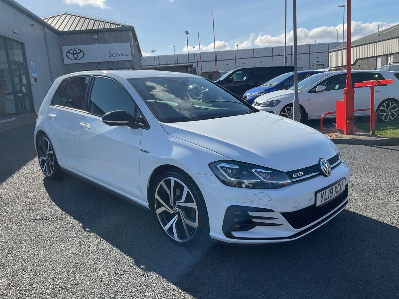 2019 VOLKSWAGEN GOLF for sale