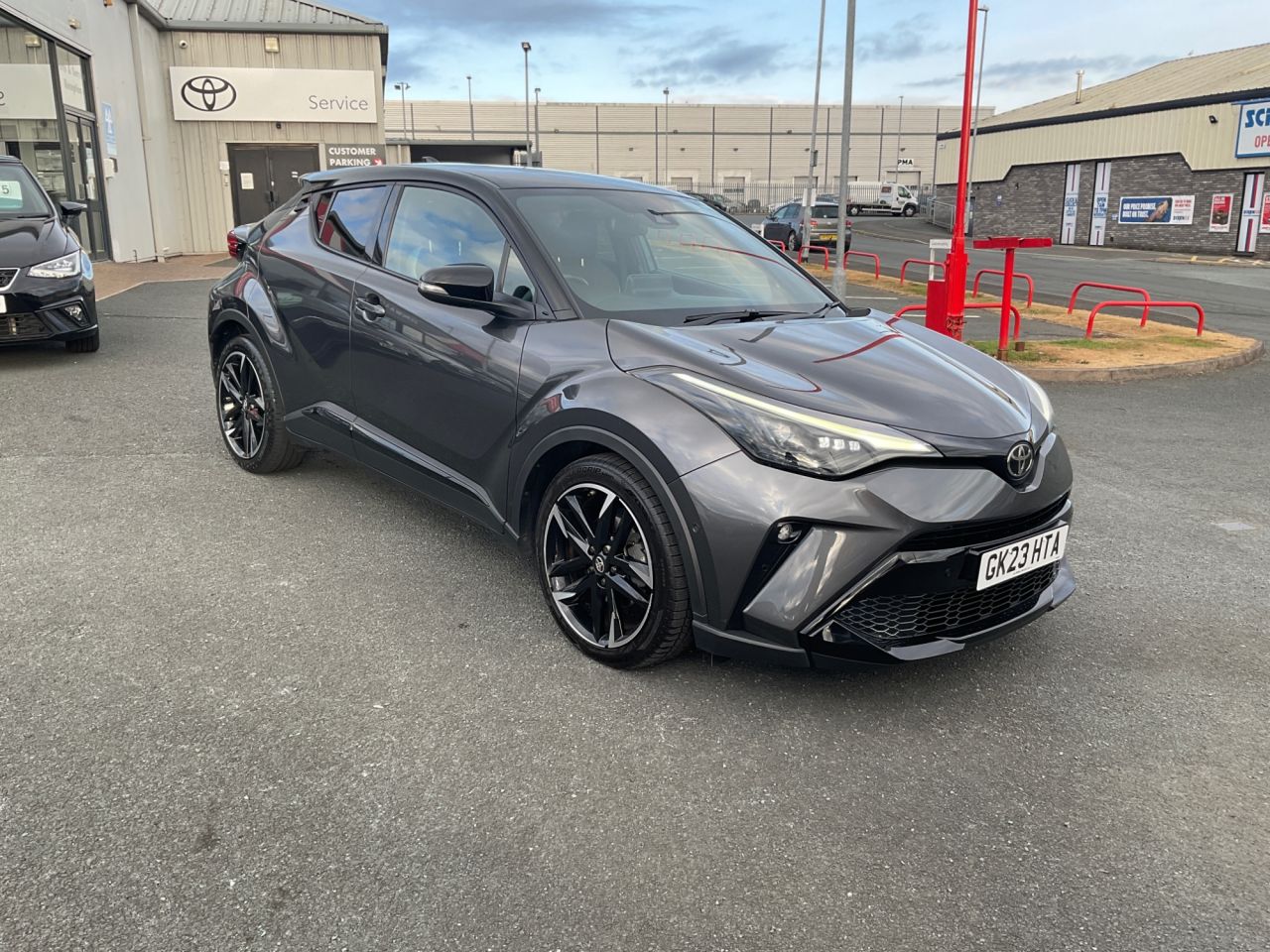 2023 TOYOTA C-HR for sale