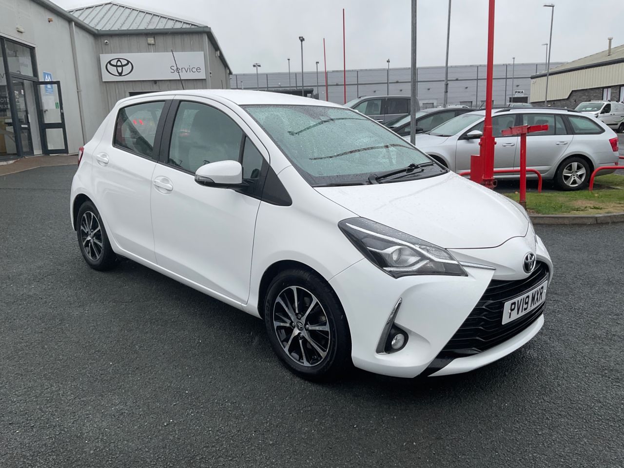2019 TOYOTA YARIS for sale