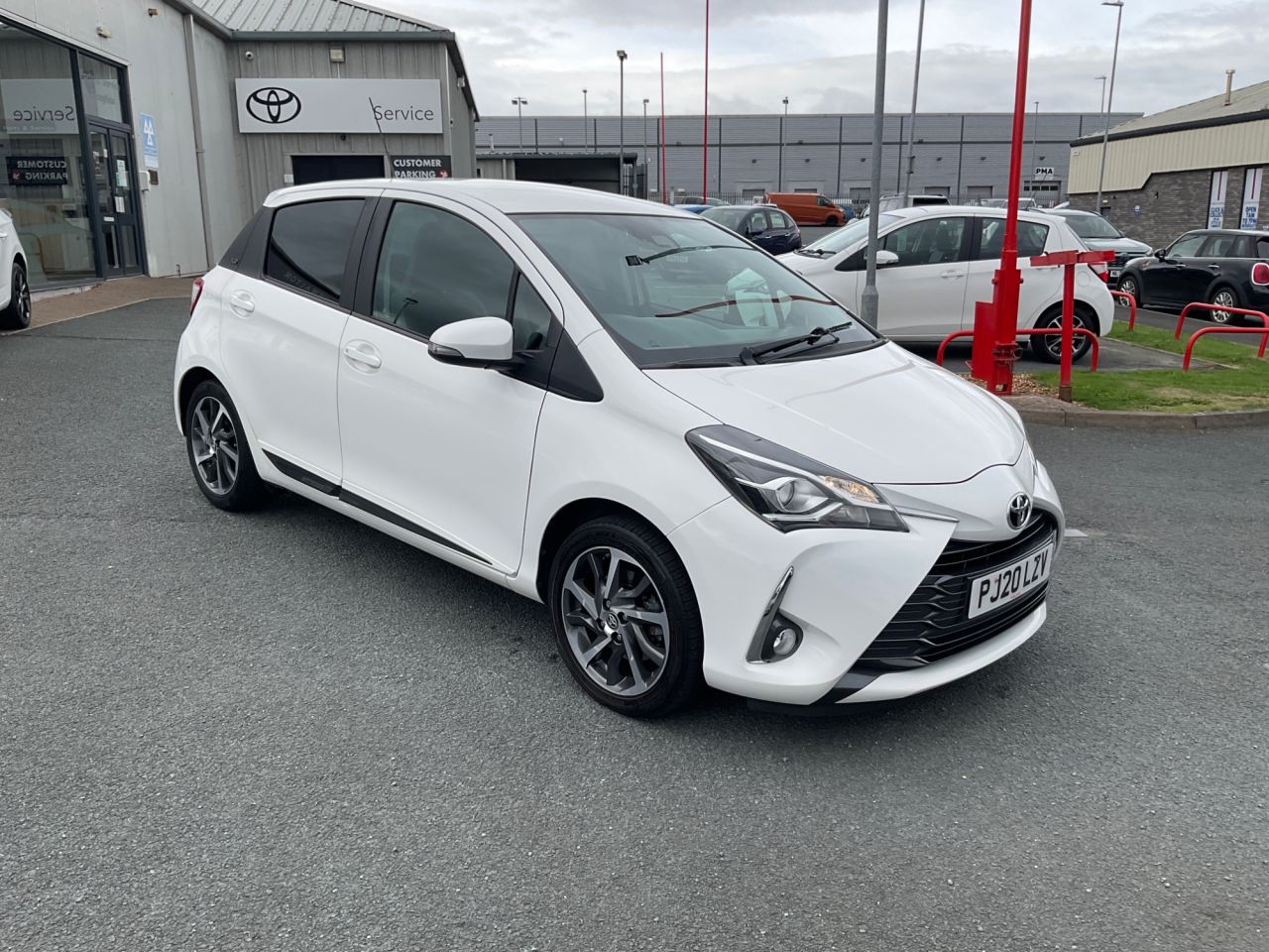 2020 TOYOTA YARIS for sale