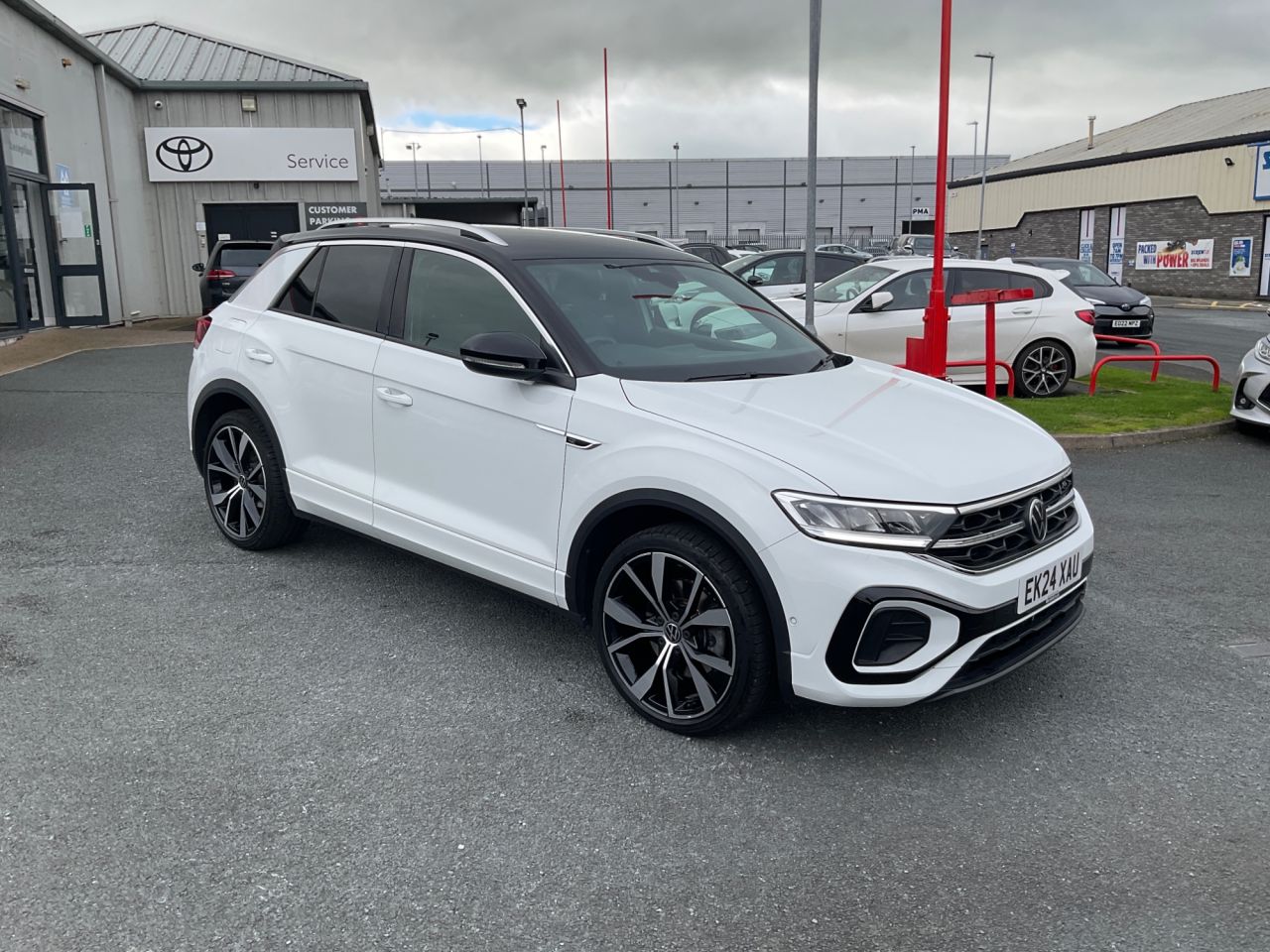 2024 VOLKSWAGEN T-ROC for sale
