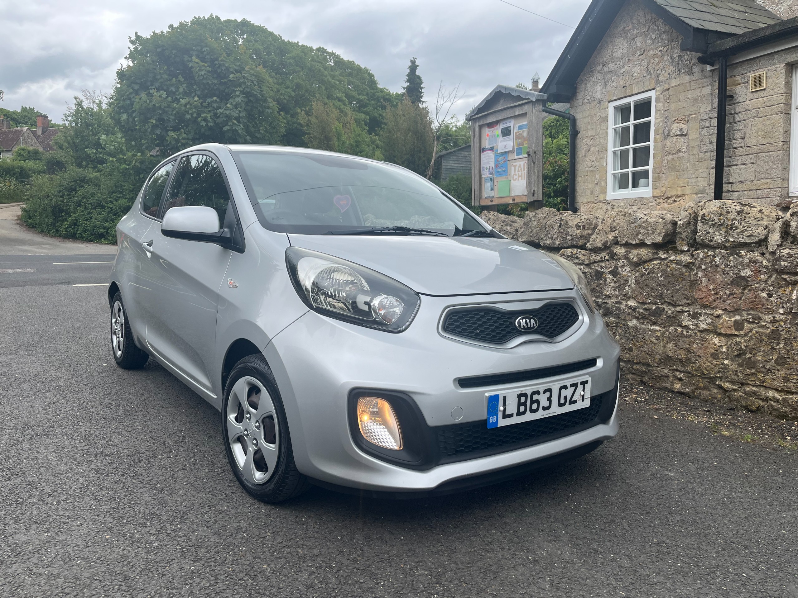 2014 KIA PICANTO for sale