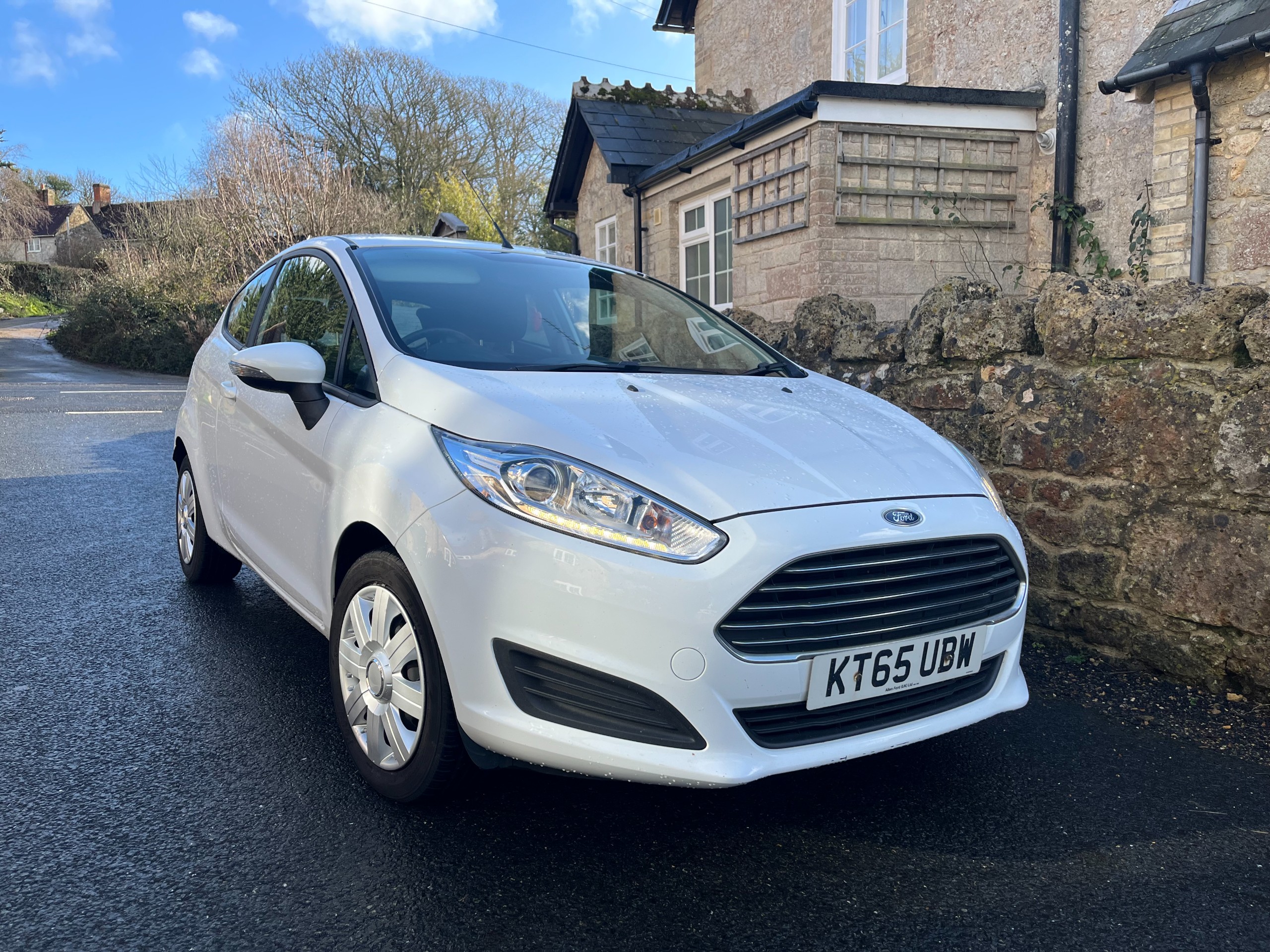2016 FORD FIESTA for sale