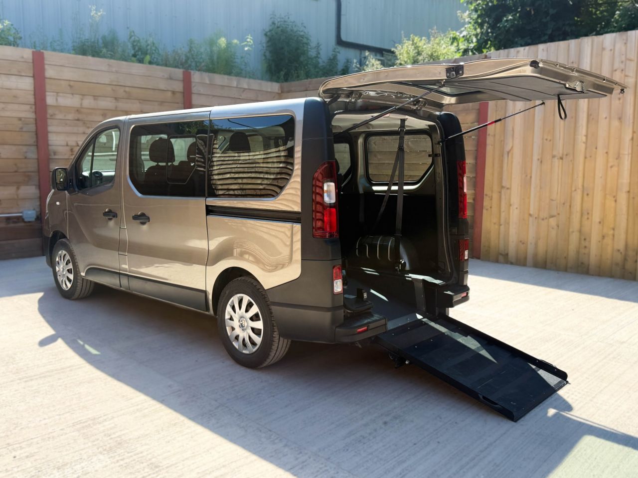2019 RENAULT TRAFIC for sale