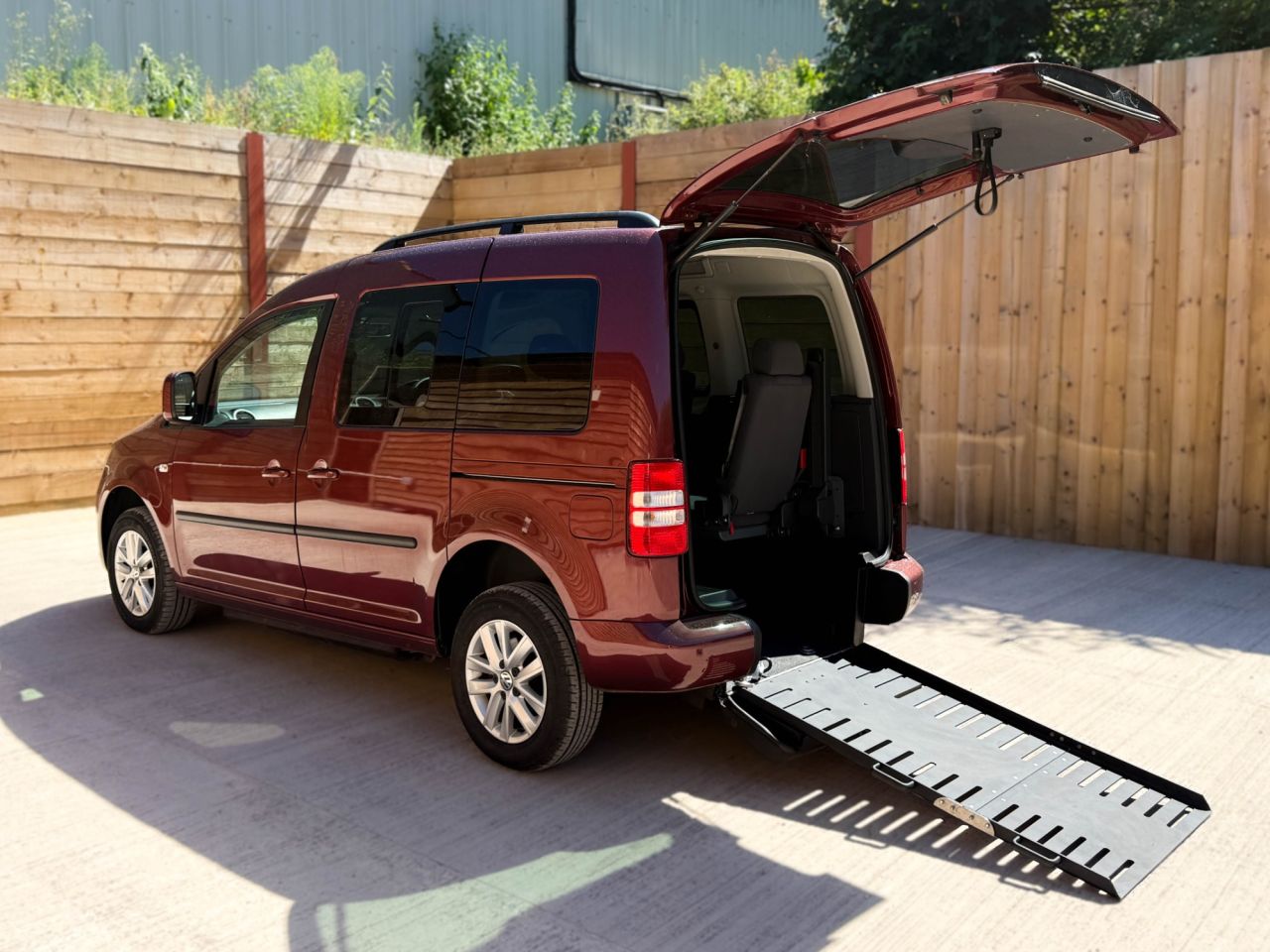 2014 VOLKSWAGEN CADDY LIFE for sale