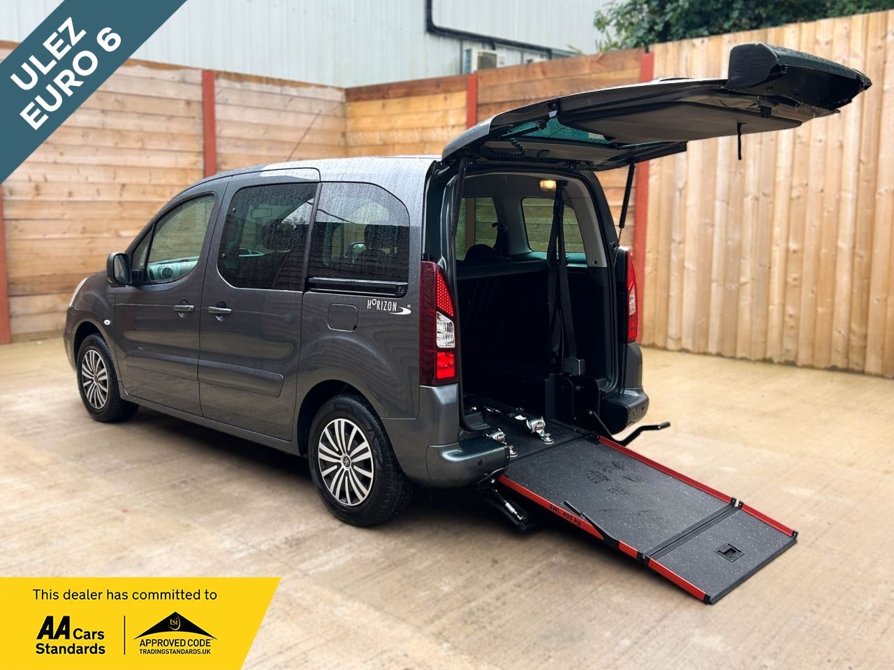2017 PEUGEOT PARTNER TEPEE for sale