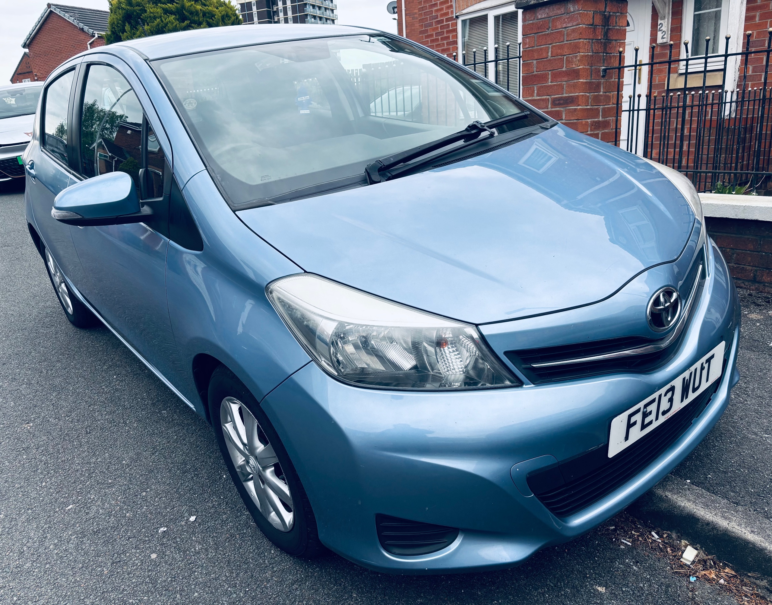 2013 TOYOTA YARIS for sale