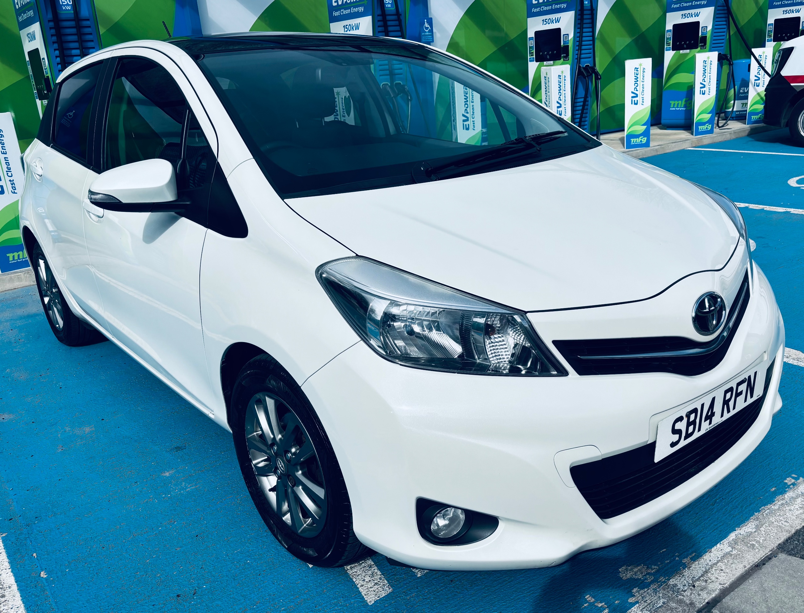 2014 TOYOTA YARIS for sale
