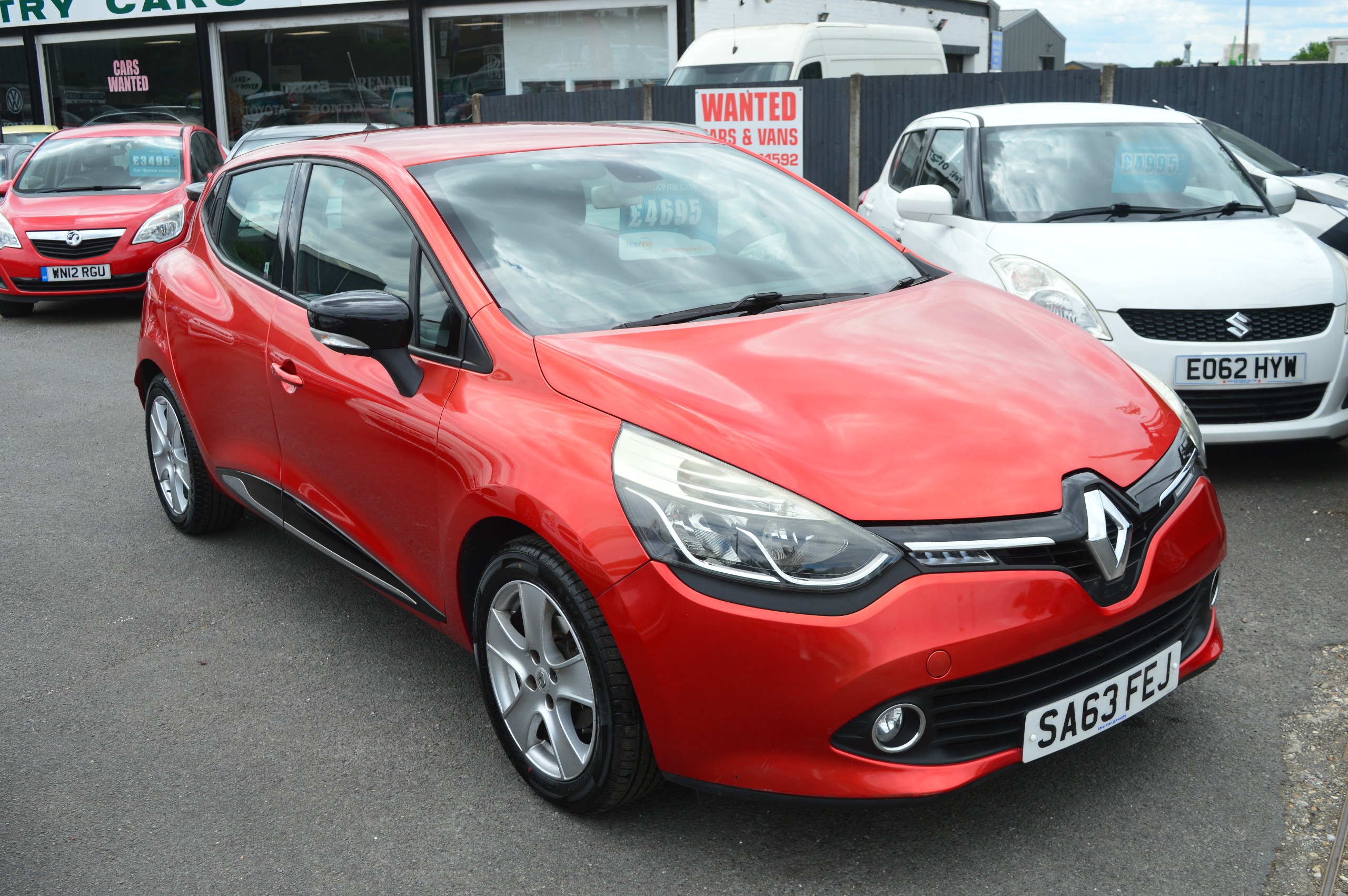 2013 RENAULT CLIO for sale
