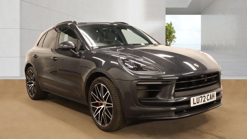 2022 PORSCHE MACAN for sale