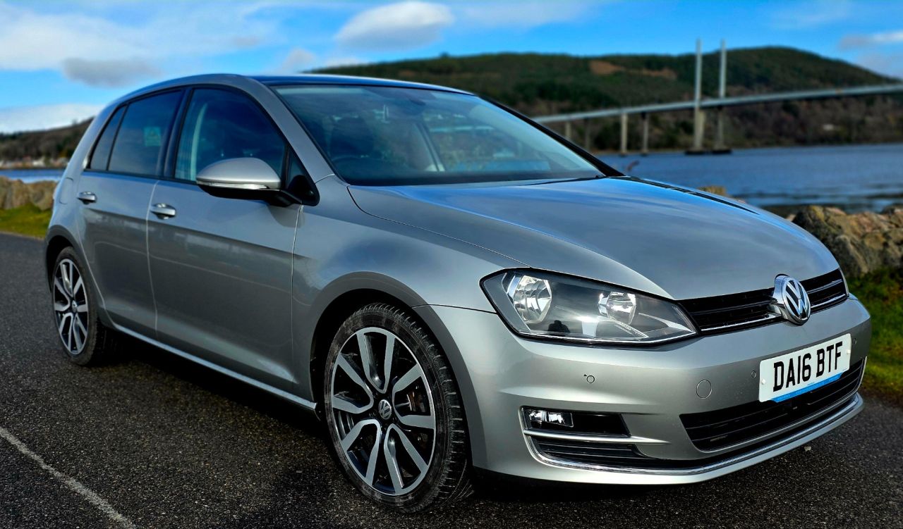 2016 VOLKSWAGEN GOLF for sale