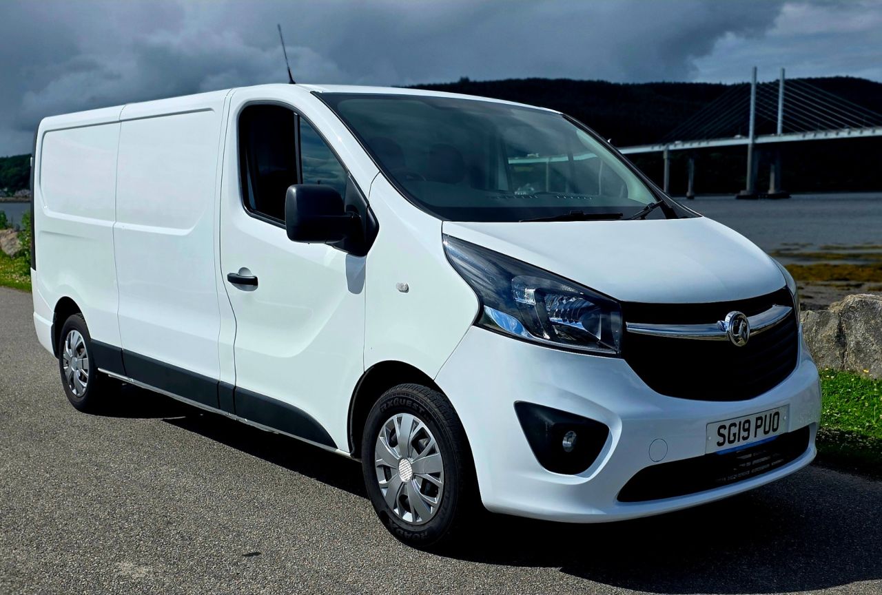 2019 VAUXHALL VIVARO for sale