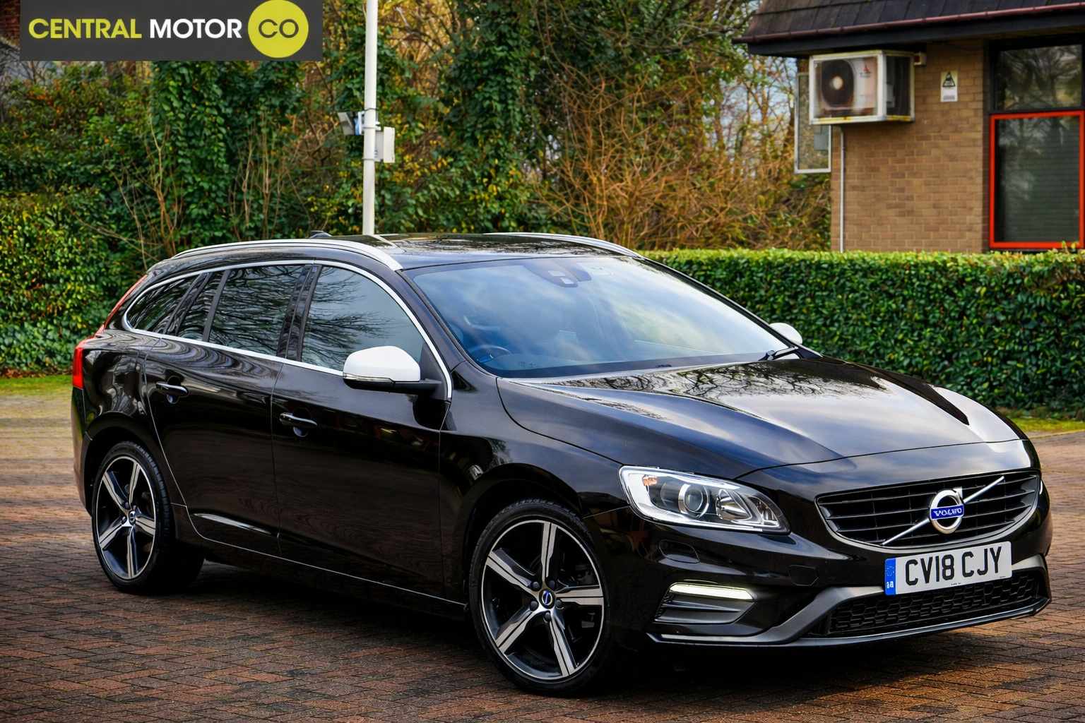 2018 VOLVO V60 for sale