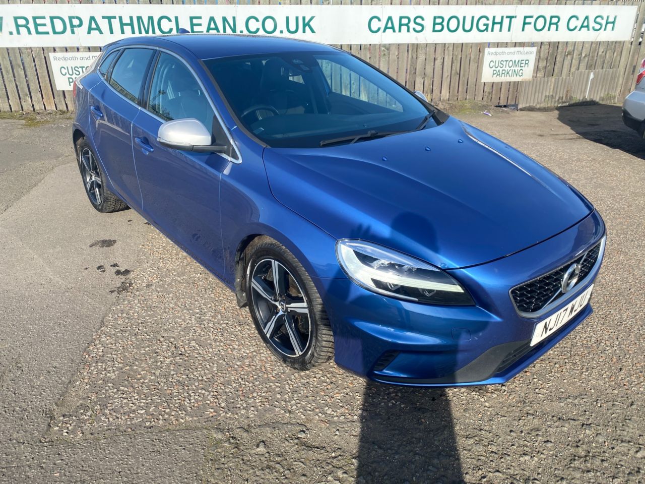 2017 VOLVO V40 for sale