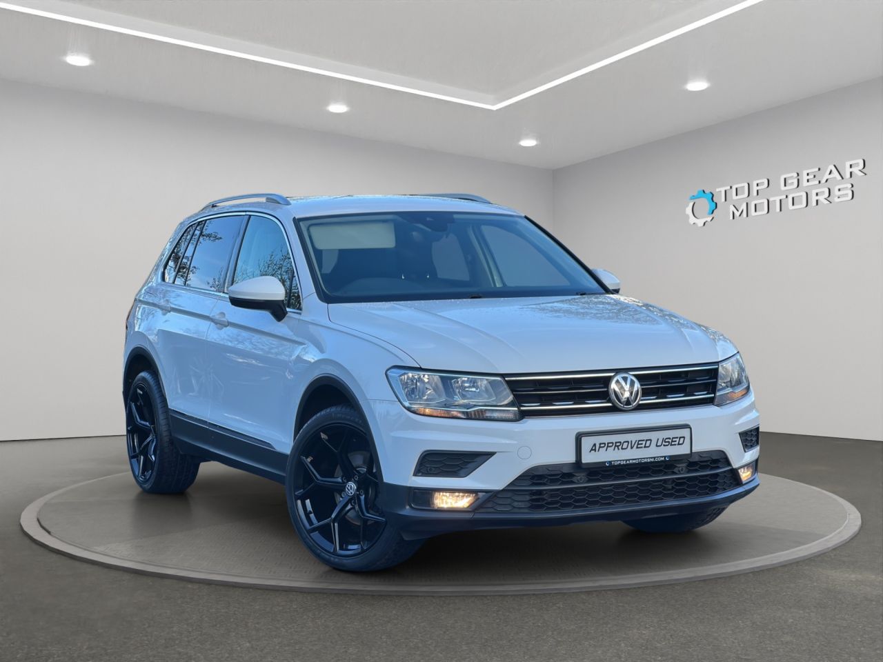 2017 VOLKSWAGEN TIGUAN for sale