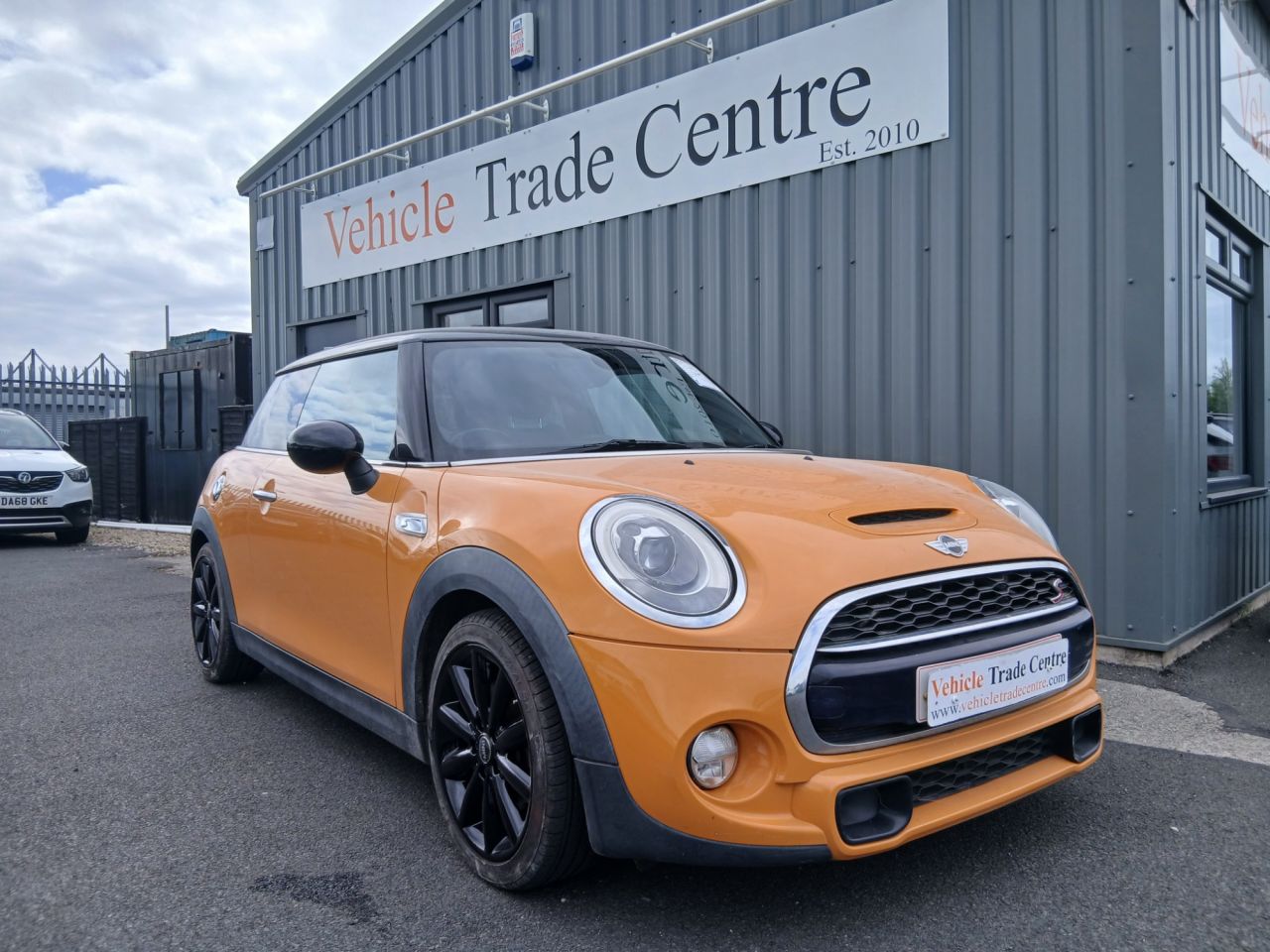 2014 MINI HATCH for sale