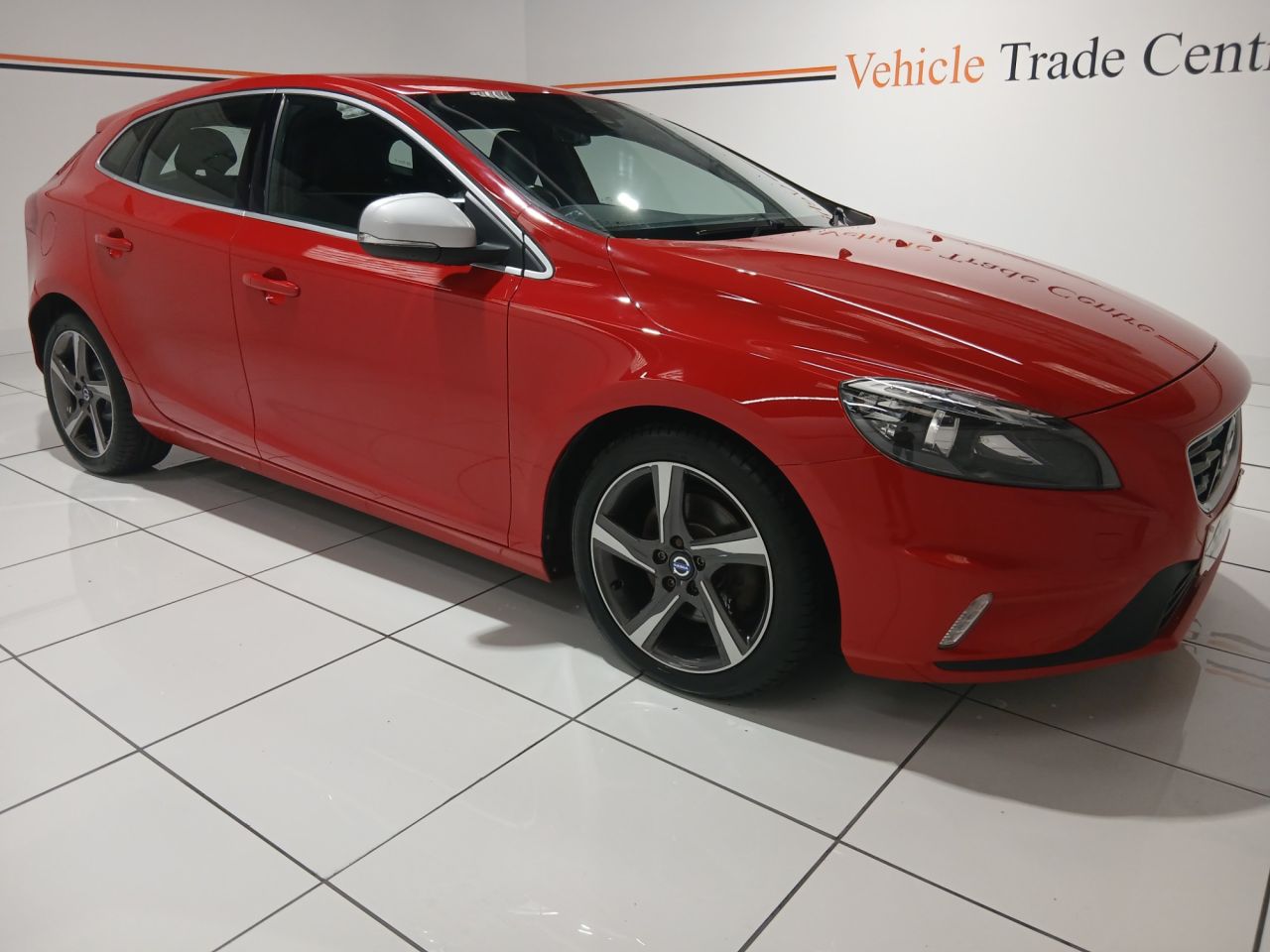 2016 VOLVO V40 for sale