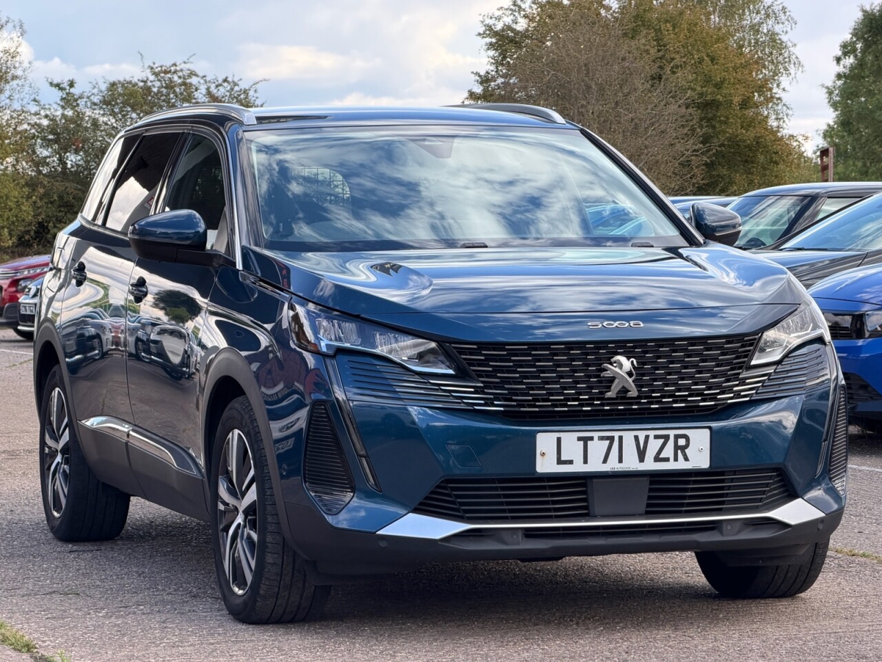 2021 PEUGEOT 5008 for sale