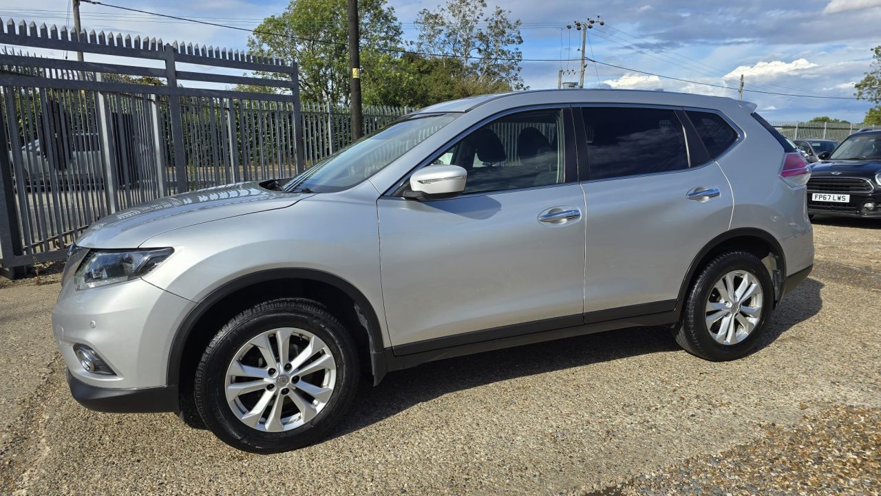 2017 NISSAN X-TRAIL for sale