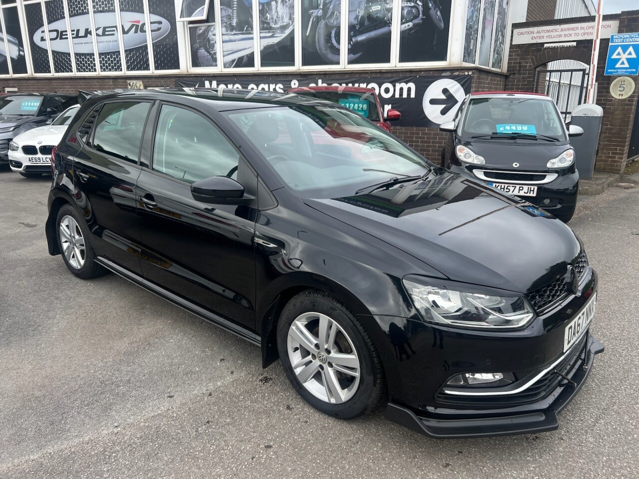 2017 VOLKSWAGEN POLO for sale