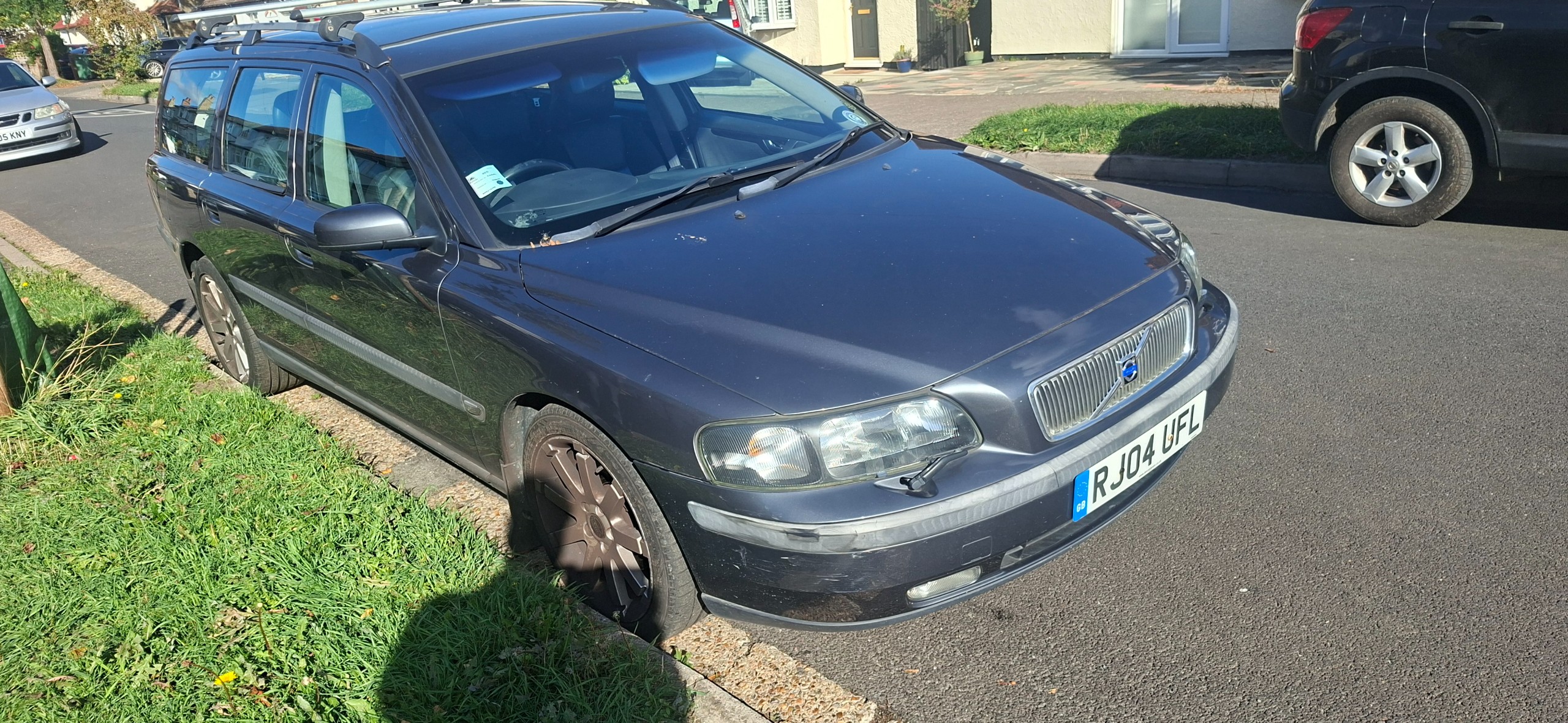 2004 VOLVO V70 for sale