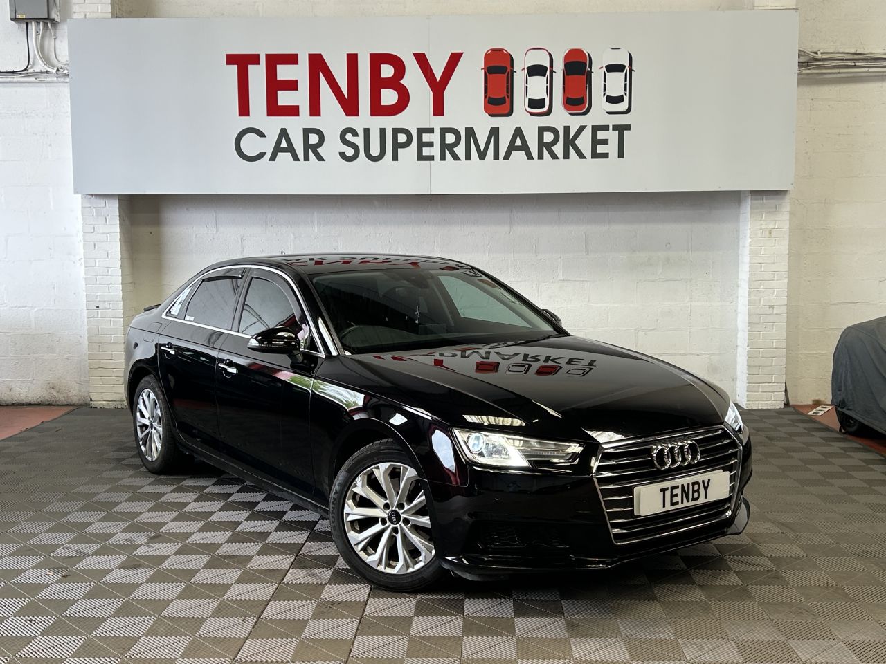 2018 AUDI A4 for sale