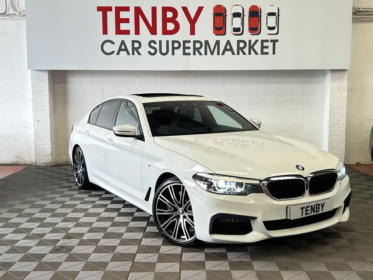 2019 BMW 5 SERIES for sale