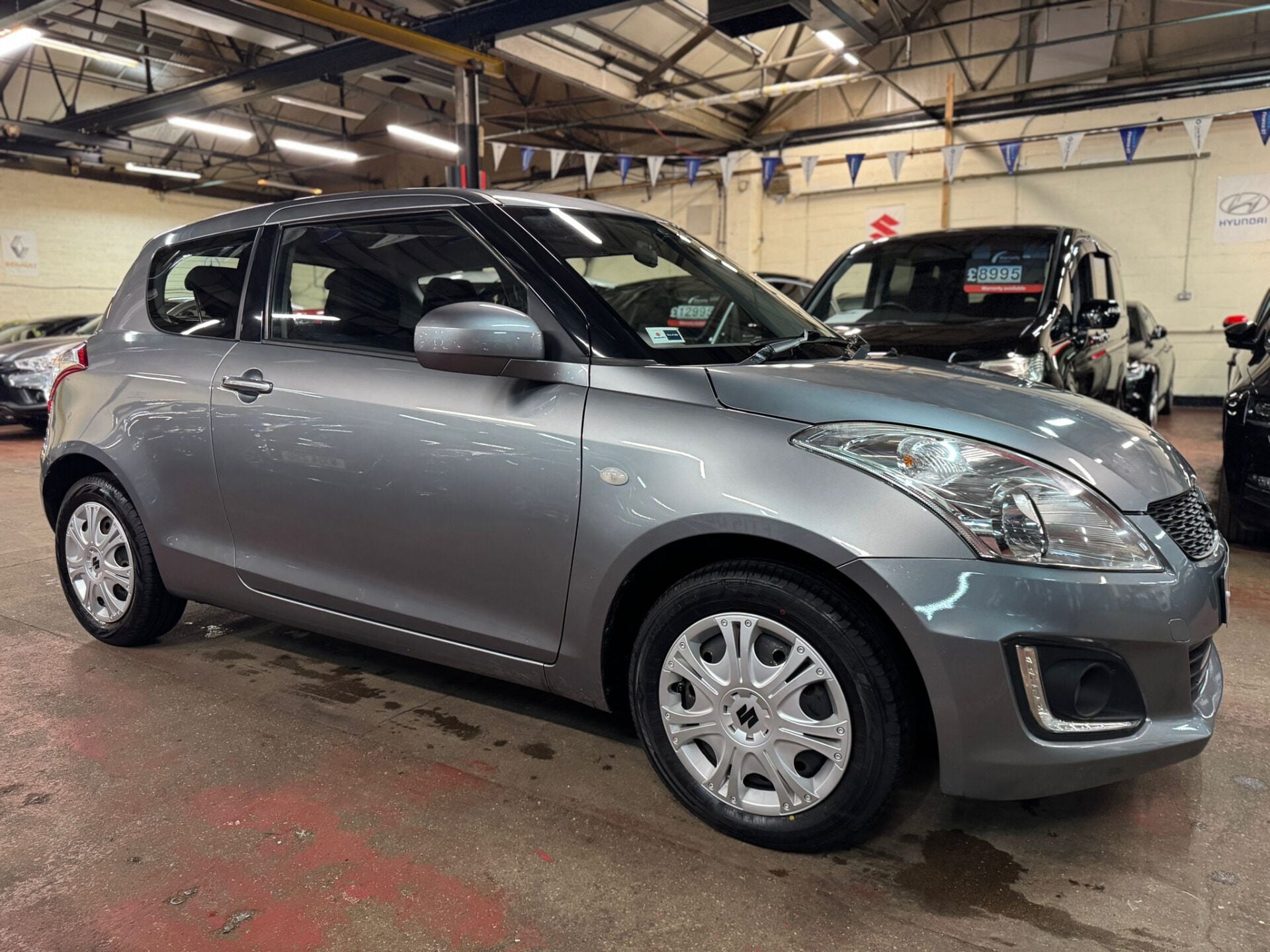 2015 SUZUKI SWIFT for sale
