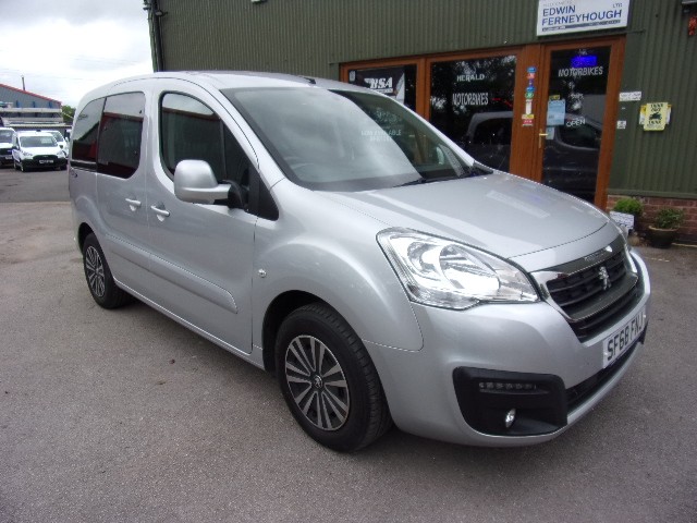 2019 PEUGEOT PARTNER for sale