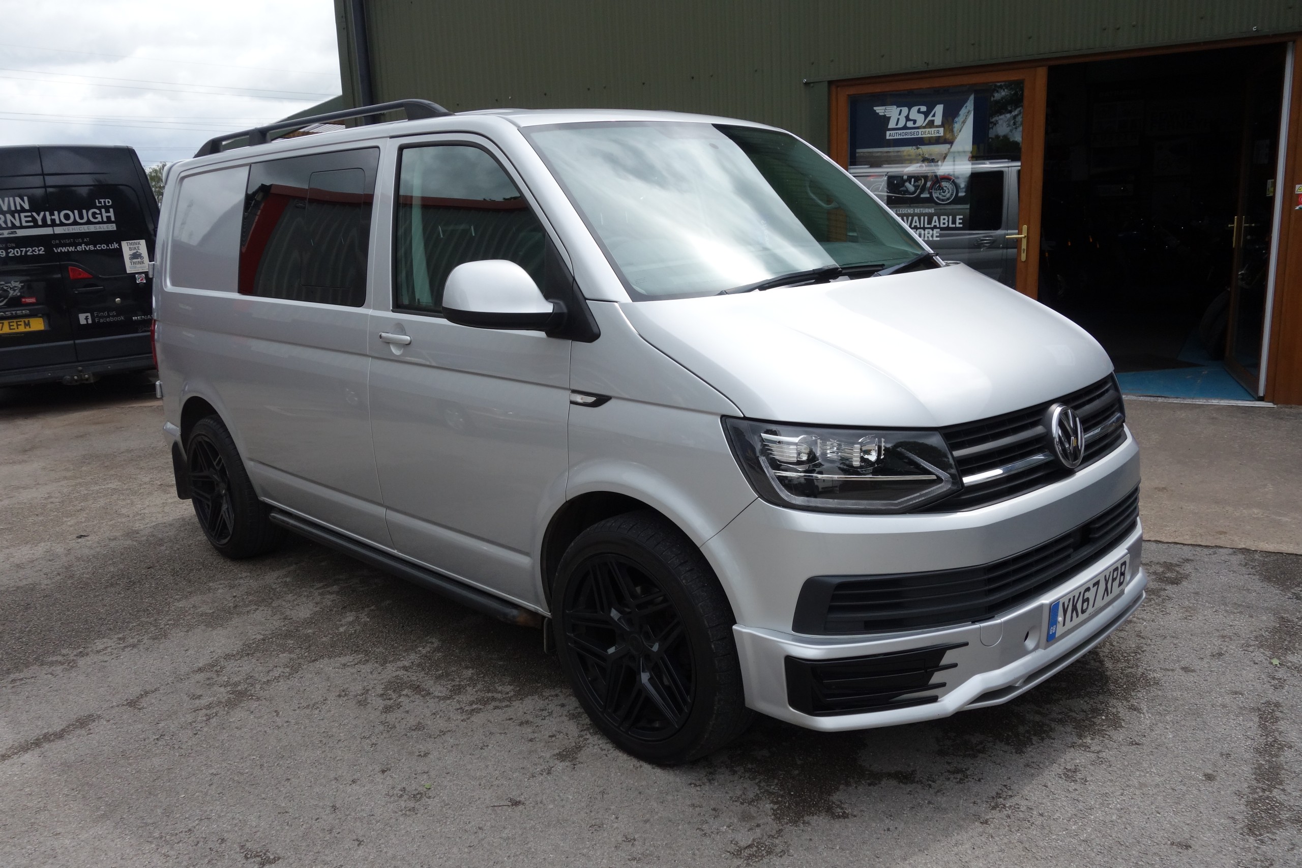 2017 VOLKSWAGEN TRANSPORTER for sale