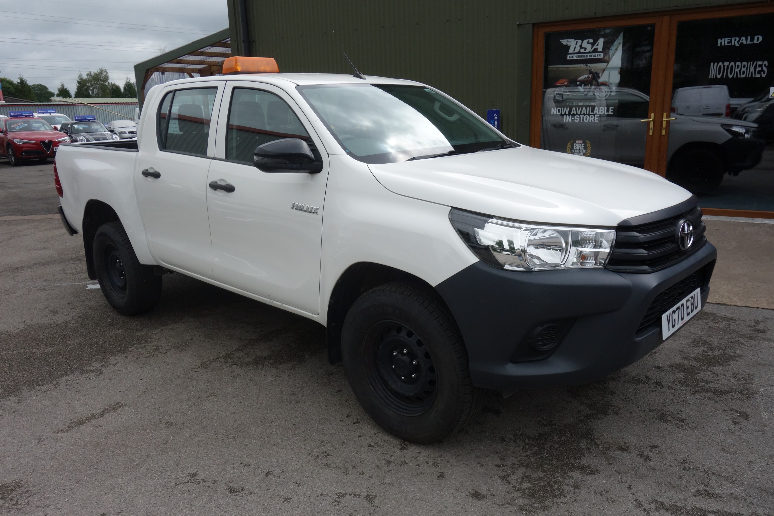 2020 TOYOTA HILUX for sale