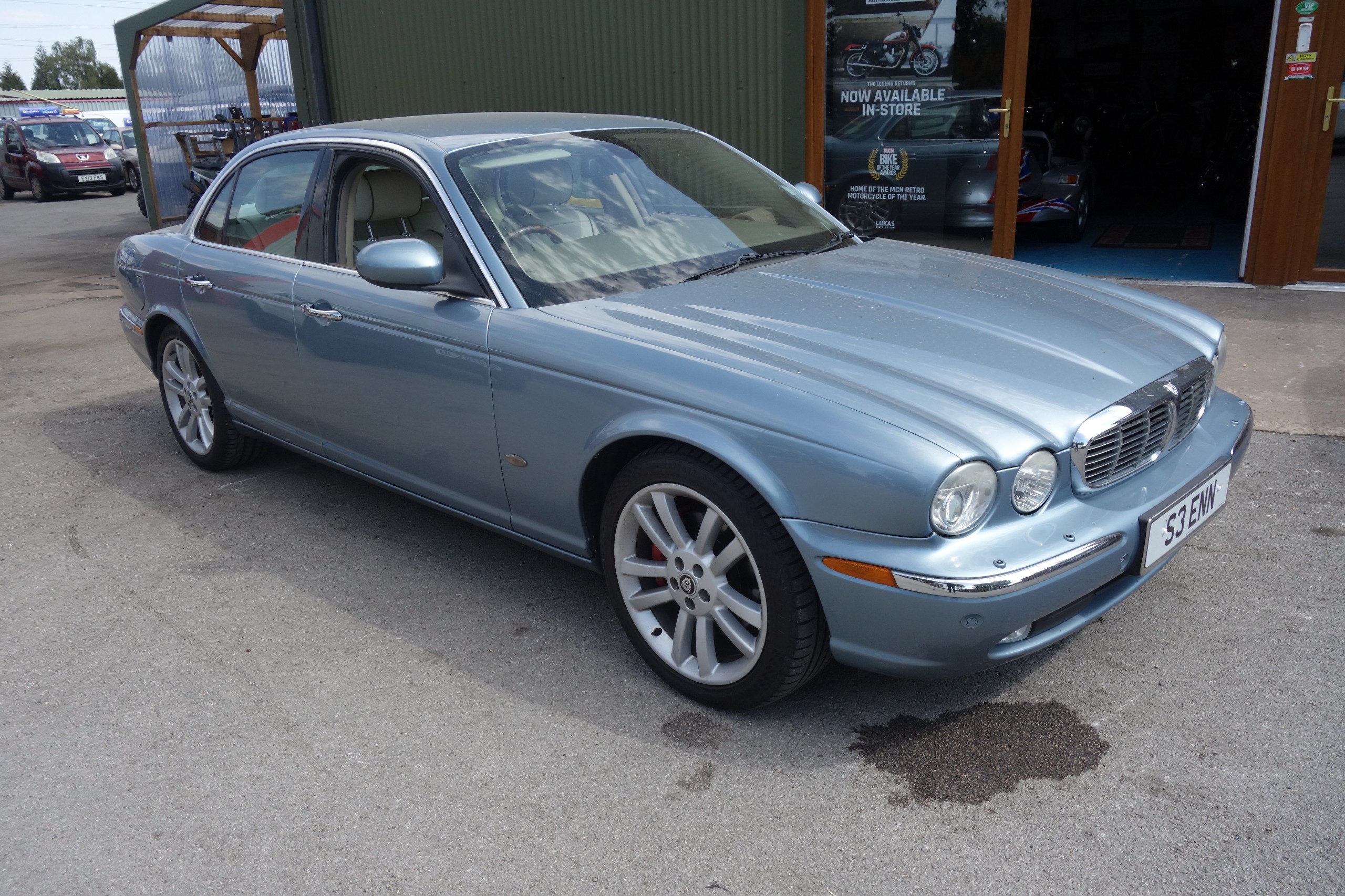 2006 JAGUAR XJ for sale