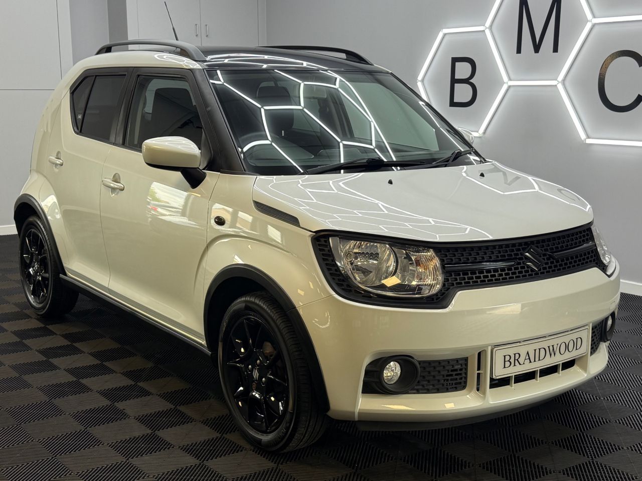 2017 SUZUKI IGNIS for sale