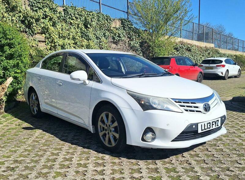 2013 TOYOTA AVENSIS for sale