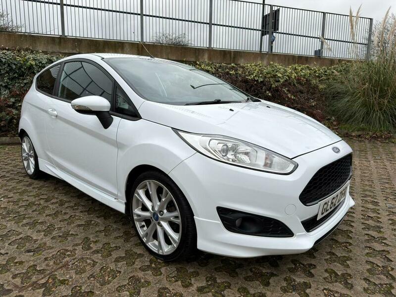 2013 FORD FIESTA for sale