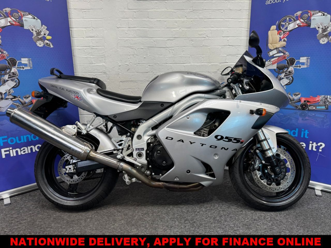 2001 TRIUMPH DAYTONA 955 for sale
