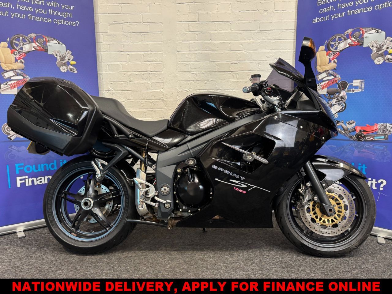 2009 TRIUMPH SPRINT ST 1050 for sale