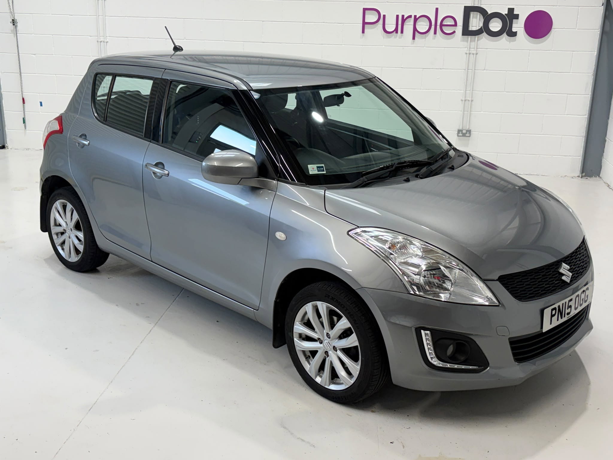 2015 SUZUKI SWIFT for sale