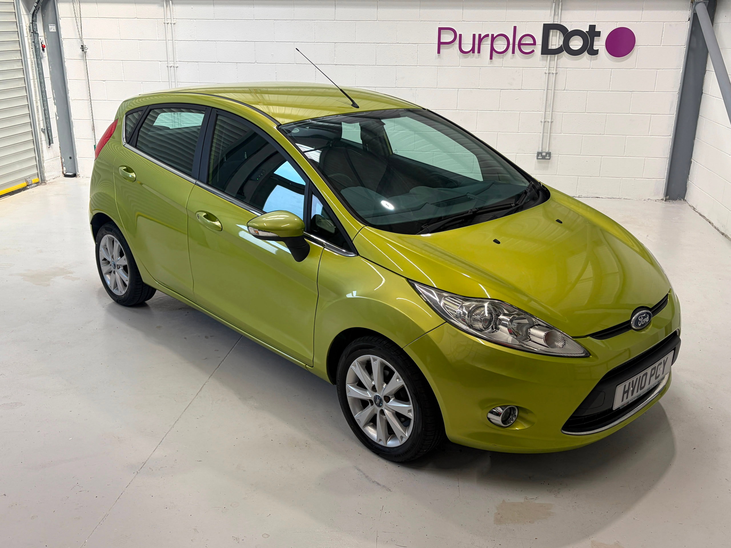2010 FORD FIESTA for sale