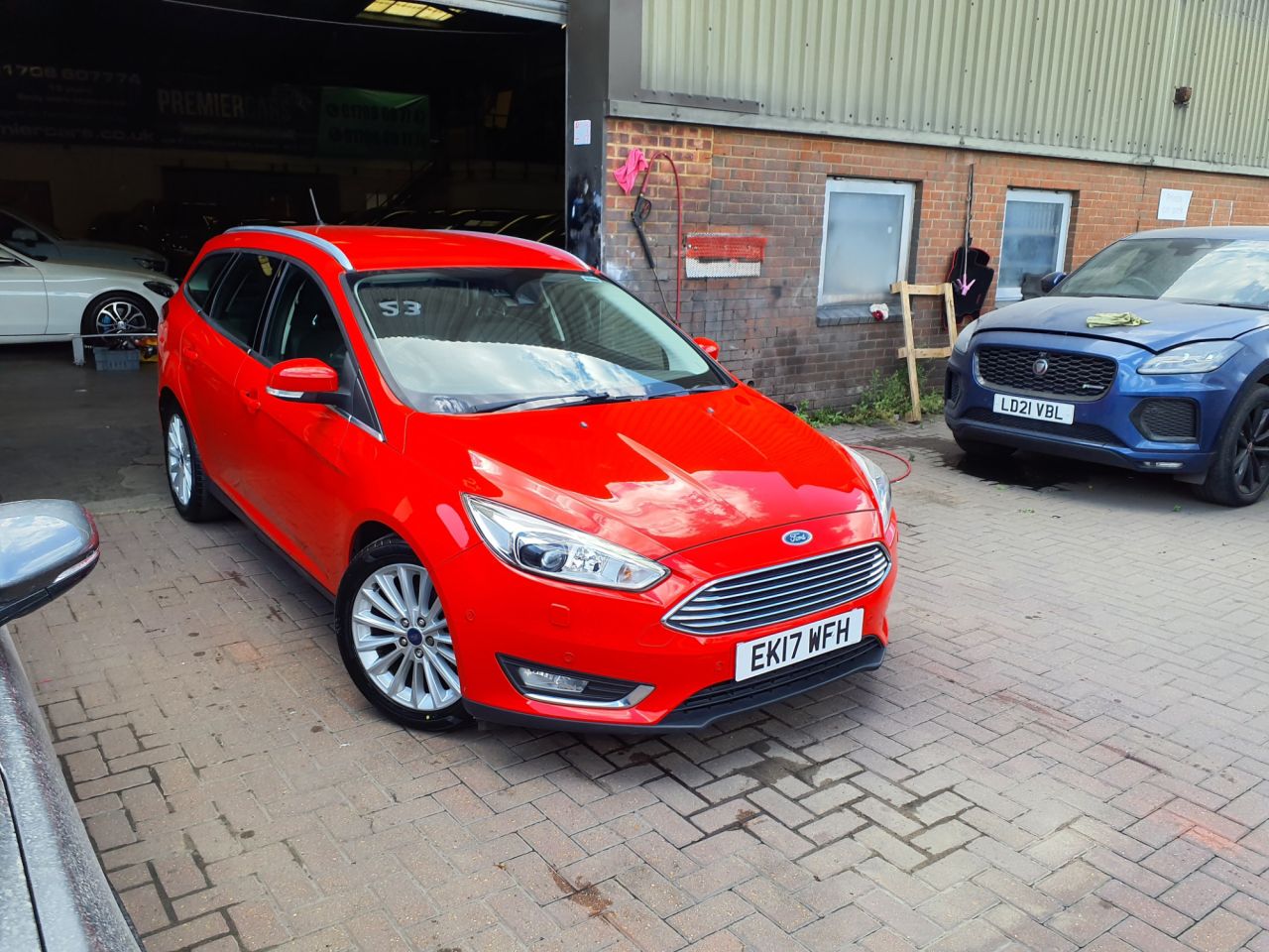 2017 FORD FOCUS for sale