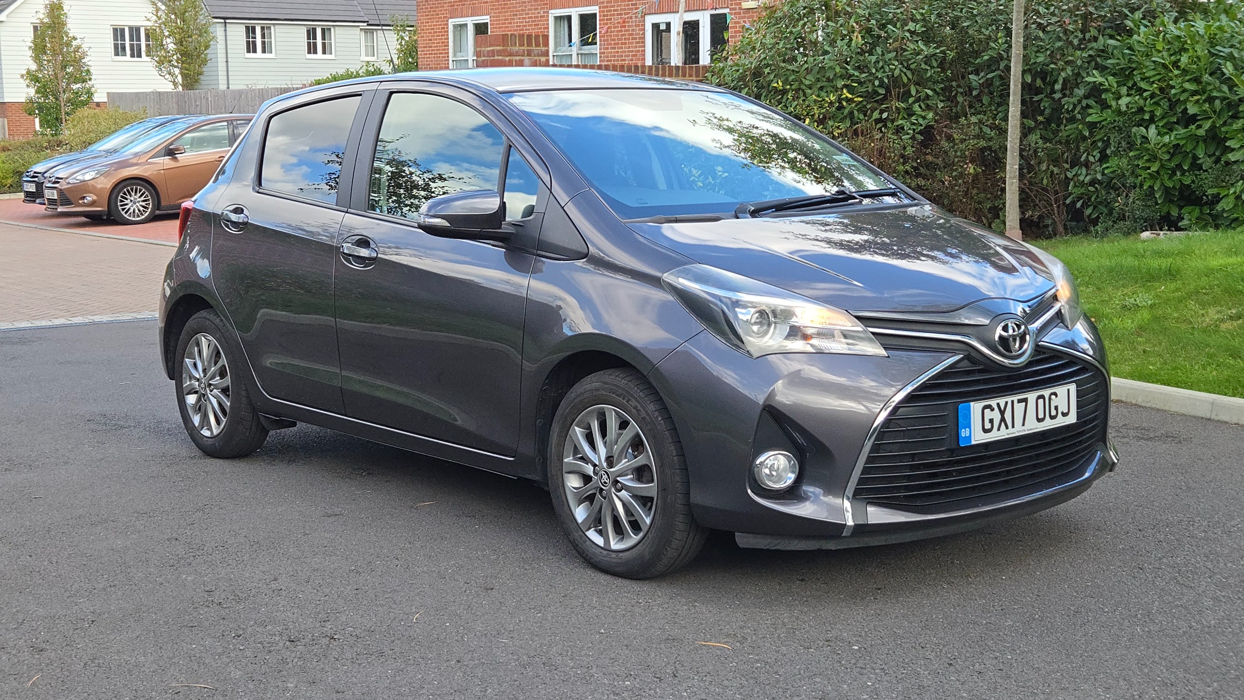 2017 TOYOTA YARIS for sale